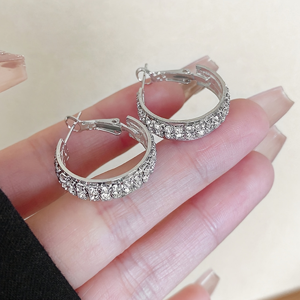 Elegant Gold Crystal Hoop Earrings - The Perfect Gift