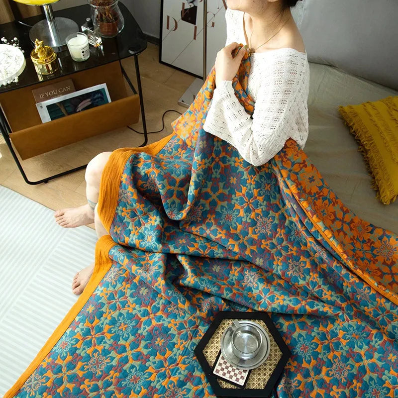 Cozy Throw Blanket in Elegant Hygge Style | Soft and Comfortable Fabric