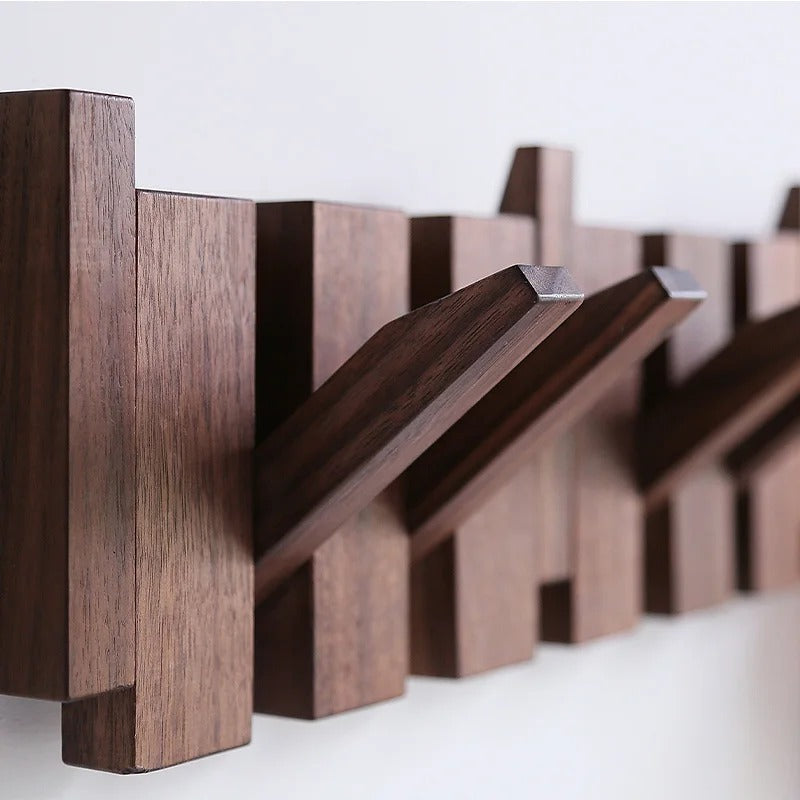 Stylish Coat Rack in Wood with Piano-Inspired Design for Organizing