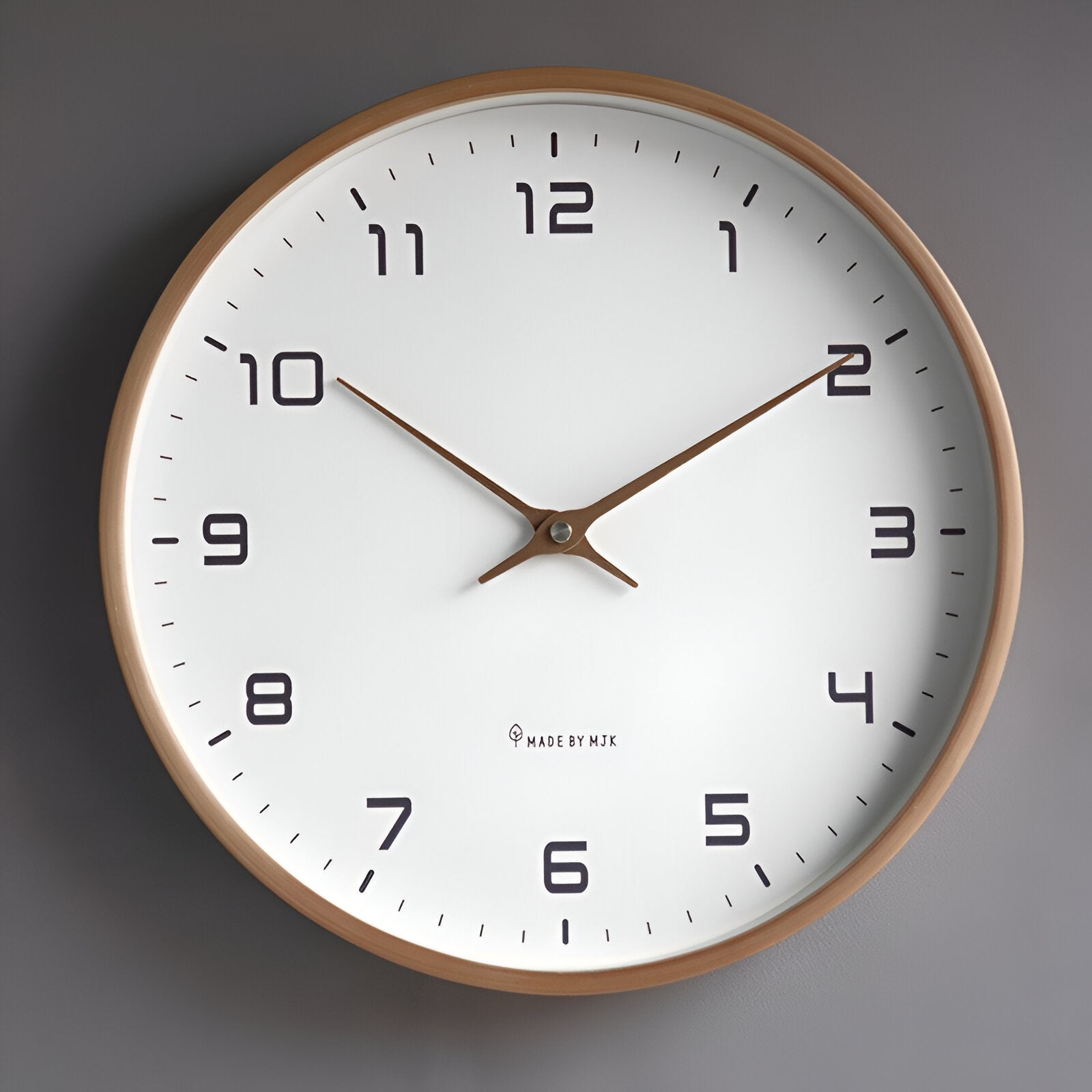 Sophisticated Wooden Wall Timepiece with Silent Quartz Movement | 30 cm