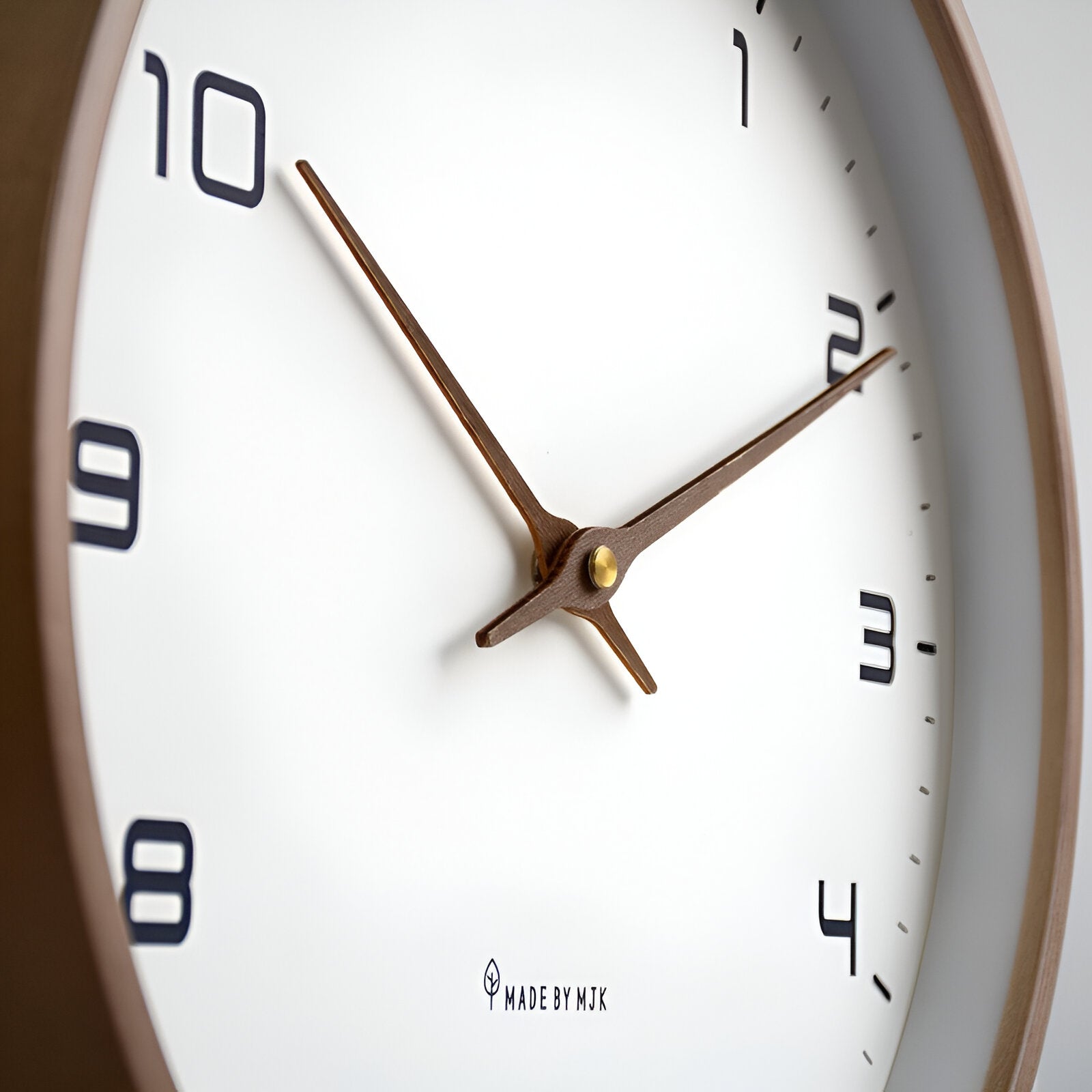 Sophisticated Wooden Wall Timepiece with Silent Quartz Movement | 30 cm