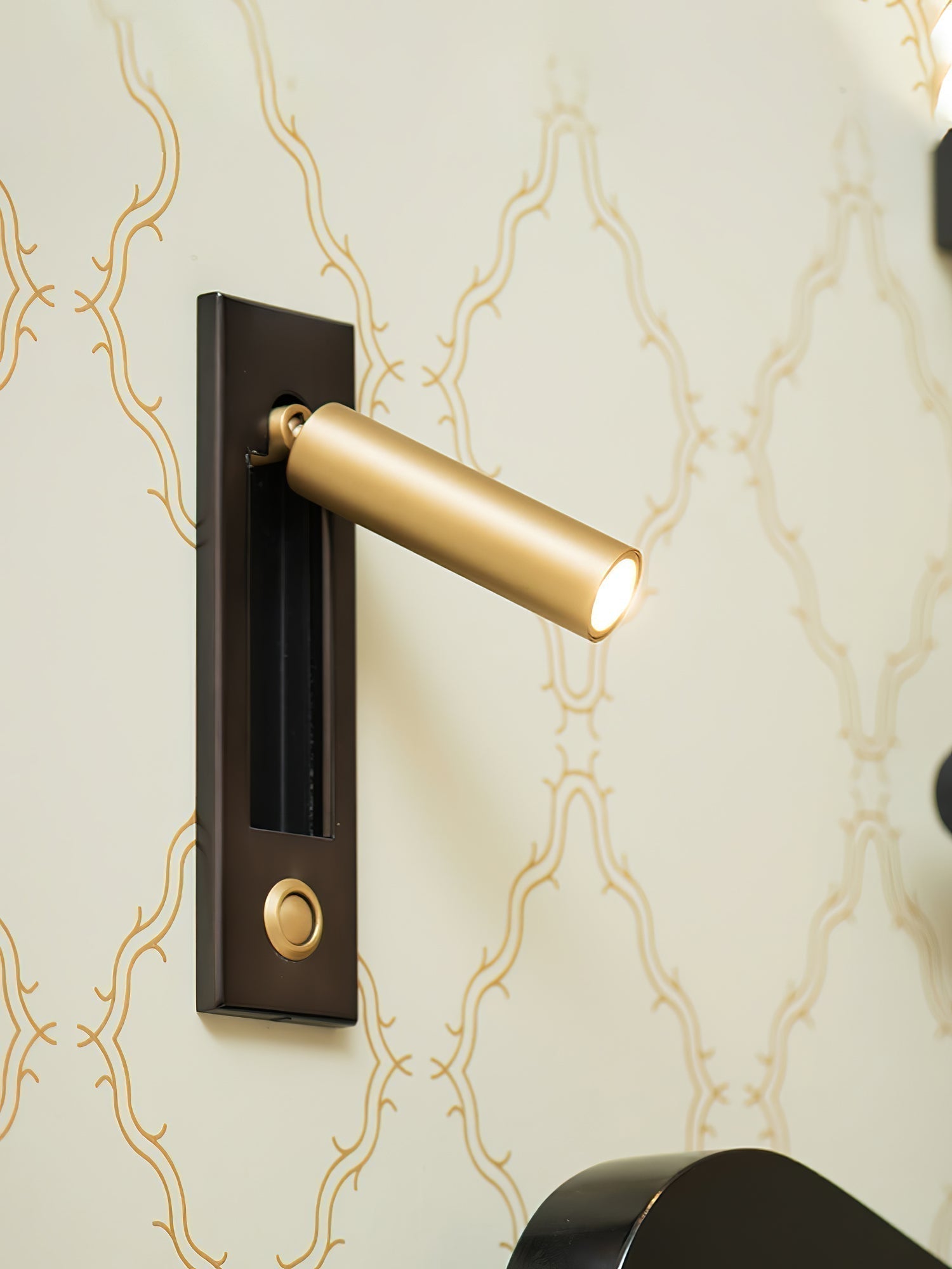 CozyGlow Wall-Mounted Reading Light for Relaxed Evenings
