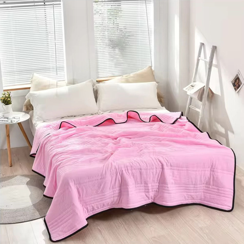 Cooling Bed Blanket with Lightweight Hypoallergenic Fabric for Warm Sleepers