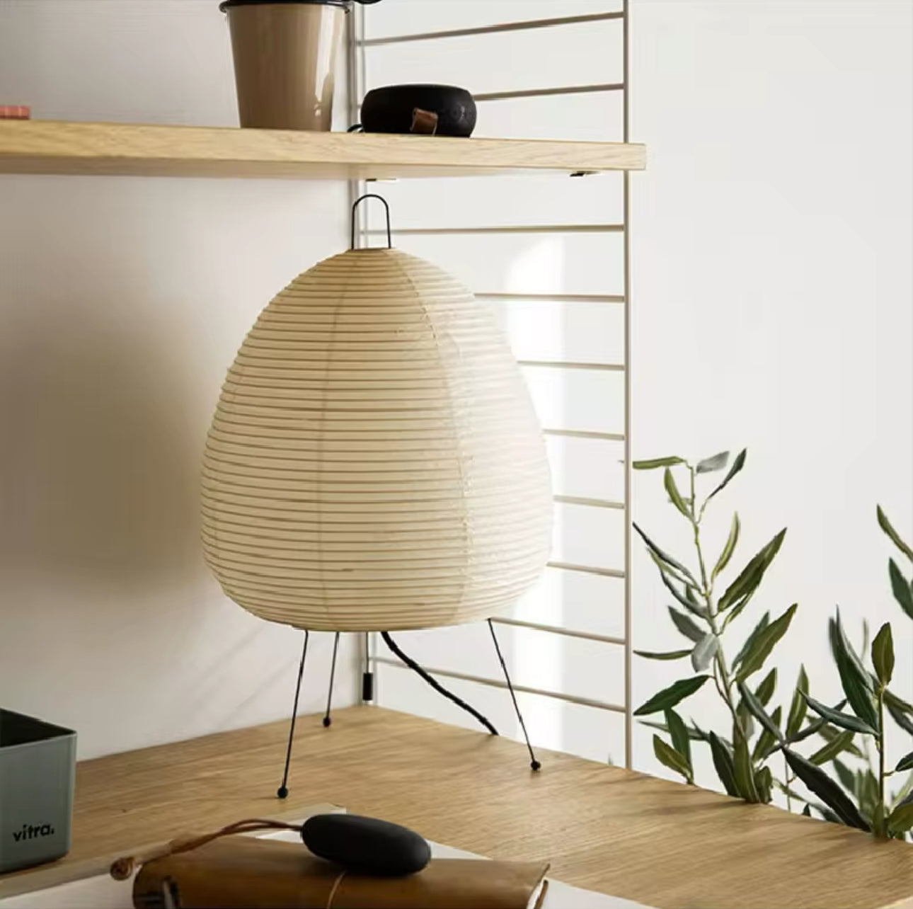 Taavita - Japanese Akari Style Floor Lamp with Elegant Design and High-Quality Material