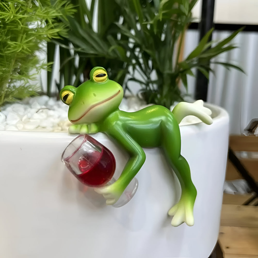 Charming Frog Planter Edge Decoration for Home and Garden