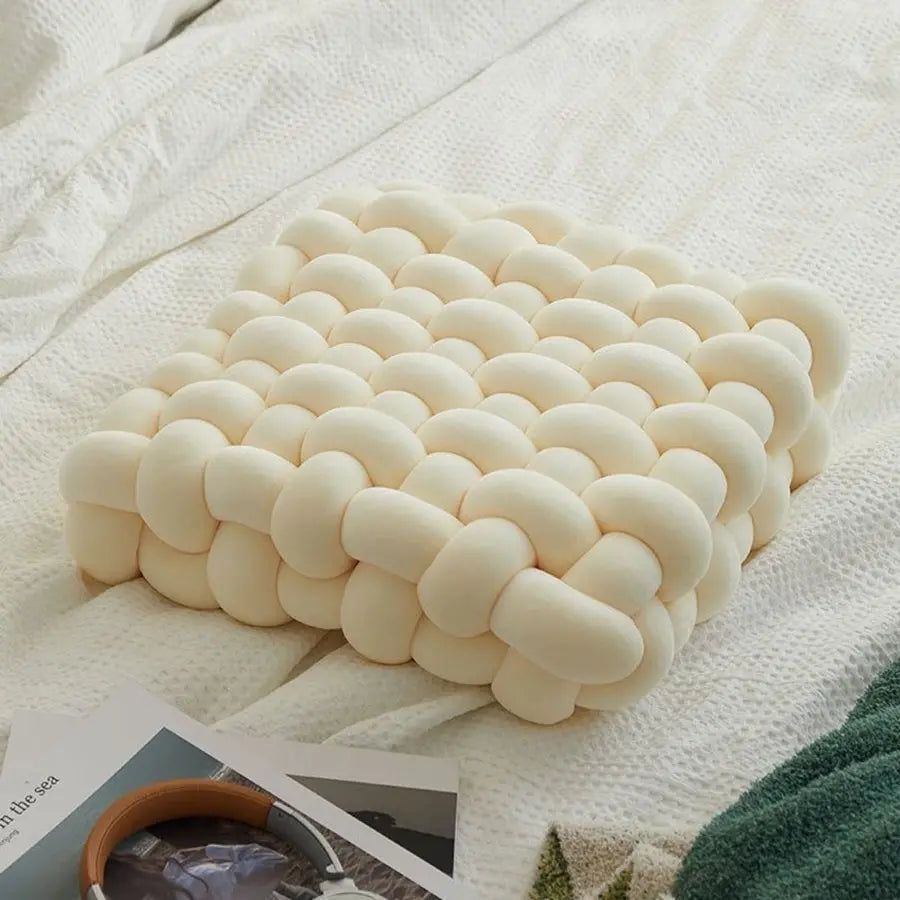 Cozy Twine Cushion – Stylish Soft Pillow for Any Space