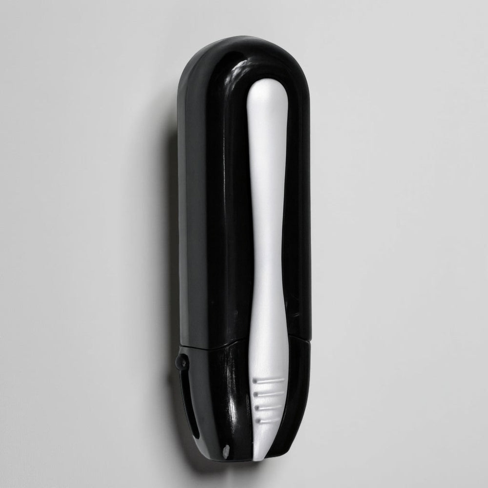 Travel-Ready Eyewear Cleaner with Carbon Technology