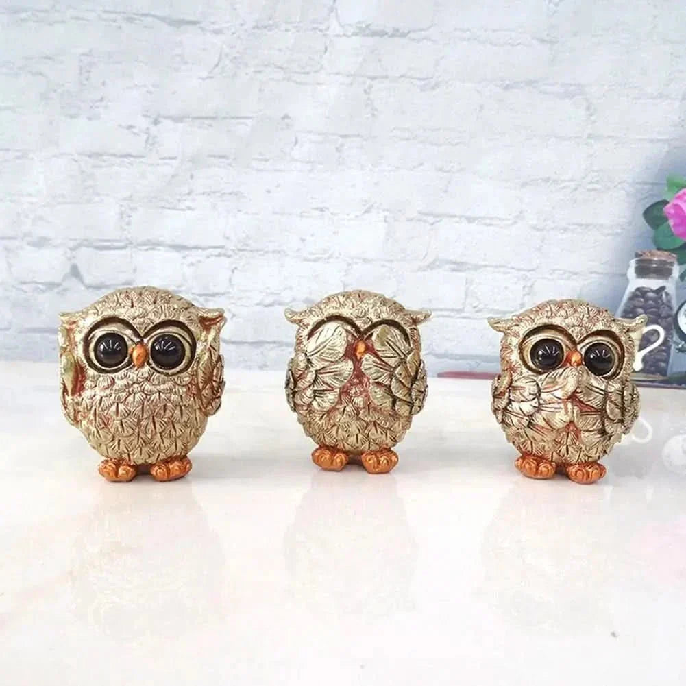 Elegant Artisan Owl Figurine - Handcrafted Home Accent