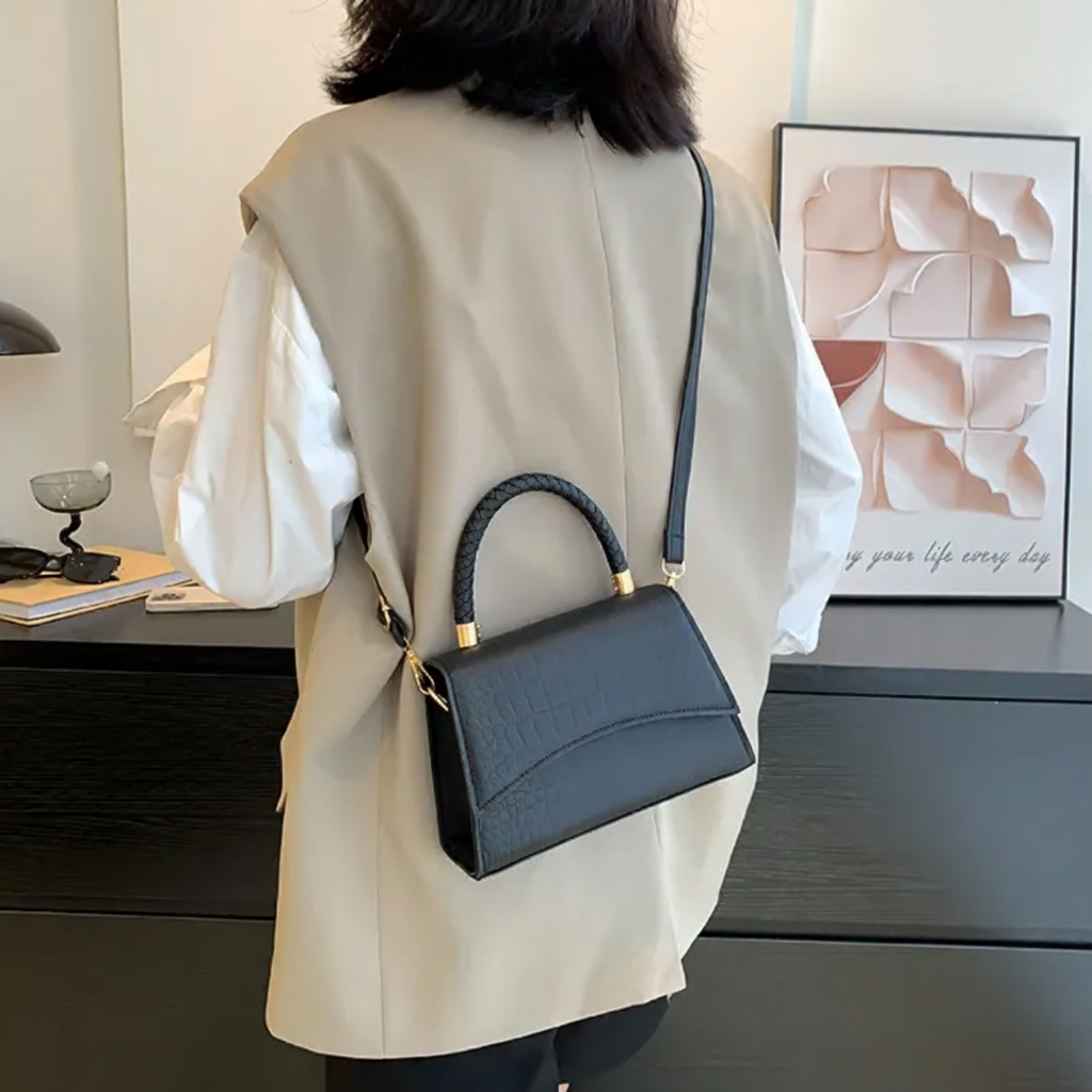 Everyday Versatile Crossbody Bag for Casual Outings