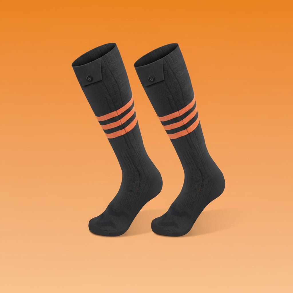 Smart Thermal Socks with Mobile Heat Management for Outdoors