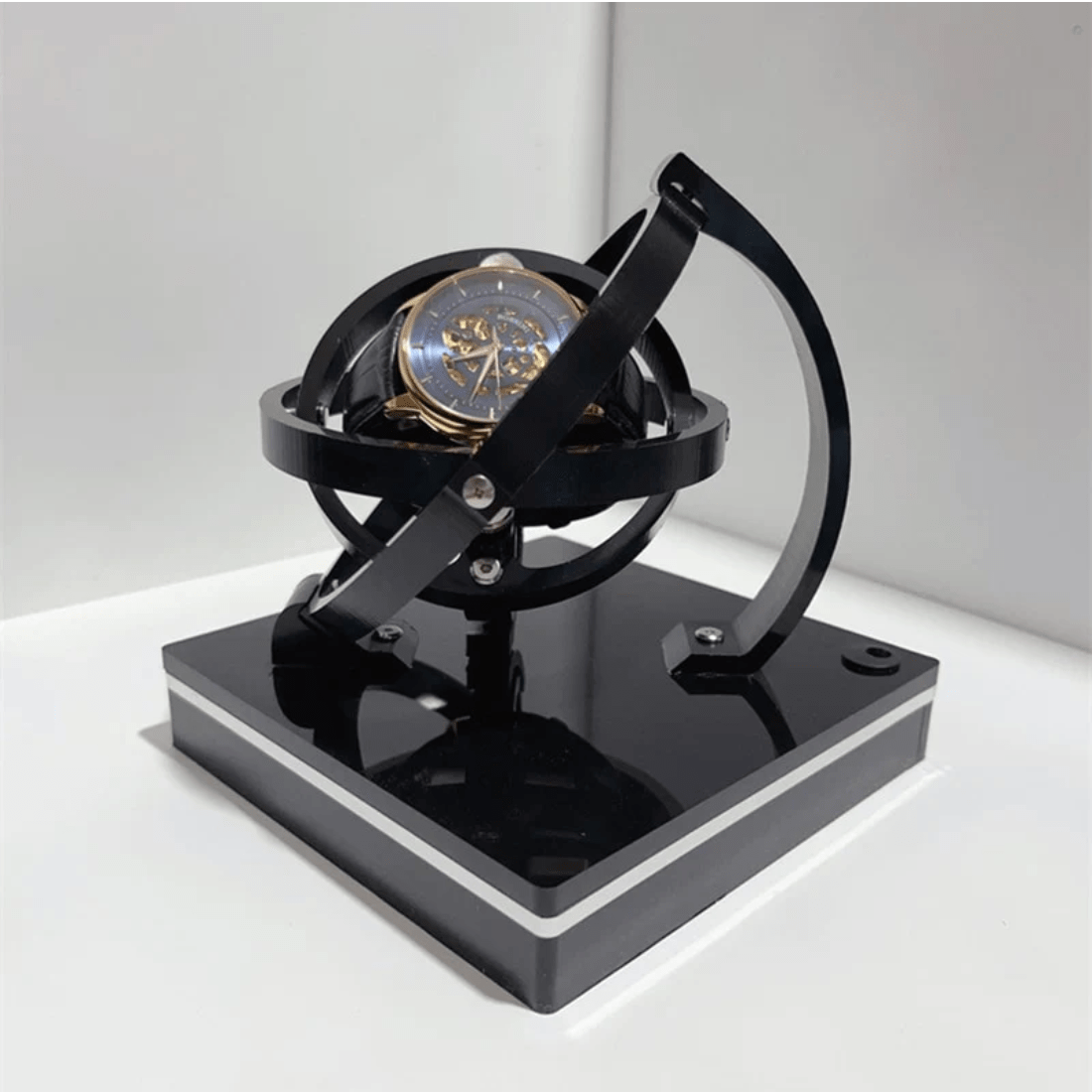 ElegancePro Automatic Watch Winder for Luxury Timepieces