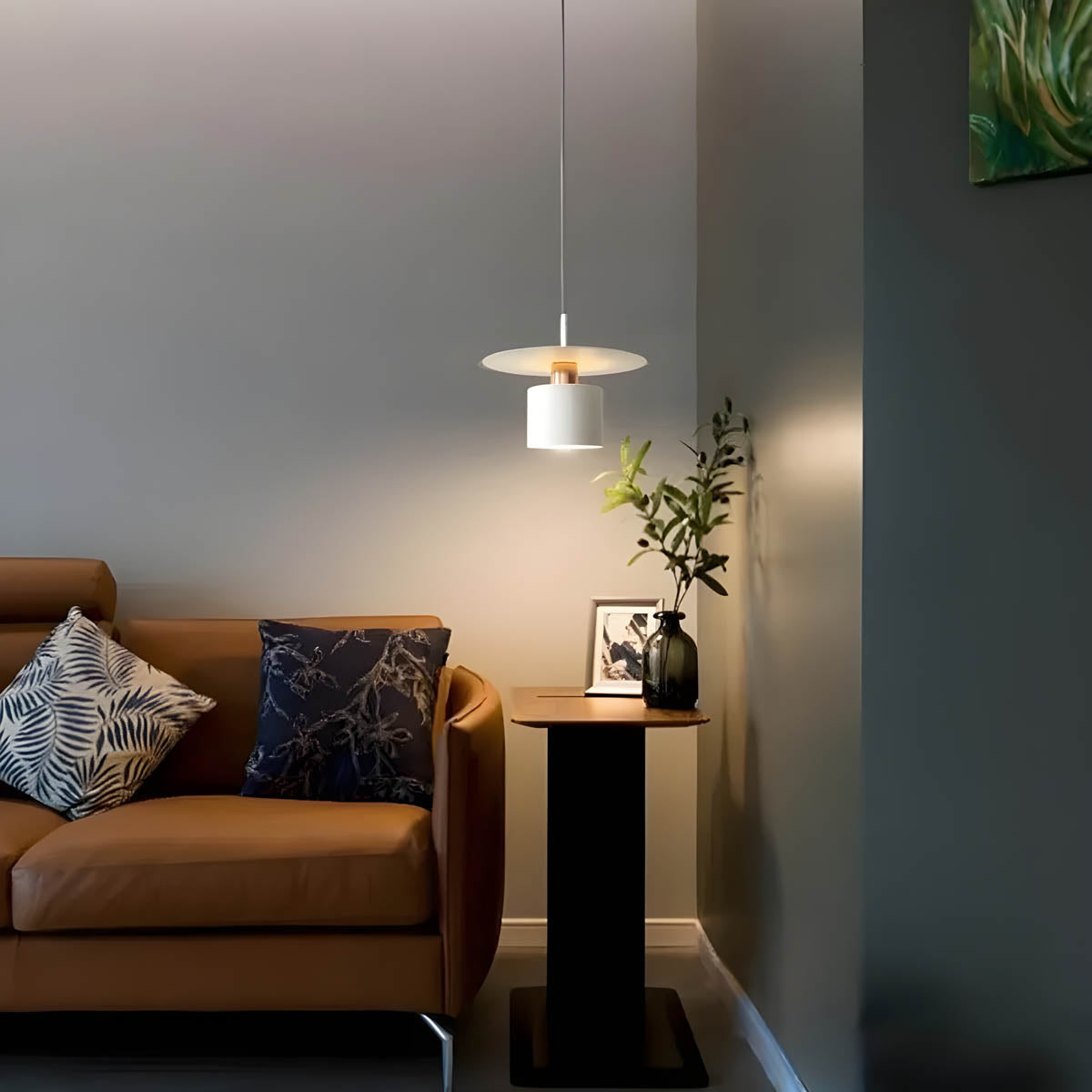 Solene Linear Suspension Light - Elegant Metal Ceiling Fixture