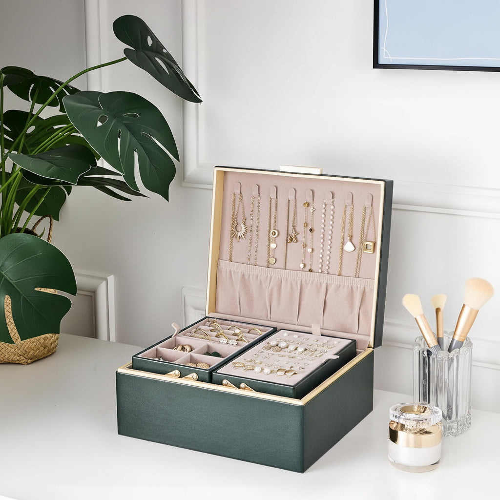 Elegant Dual-Layer Jewelry Organizer for Thoughtful Storage