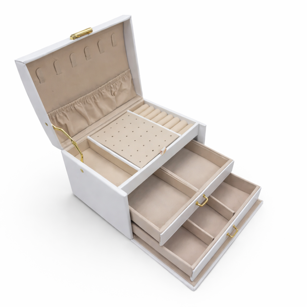 Elegant Lockable Jewelry Organizer for Thoughtful Gifting