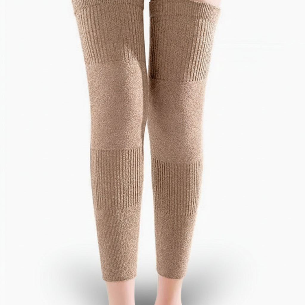 Insulated Knee Support for Cold Weather Comfort