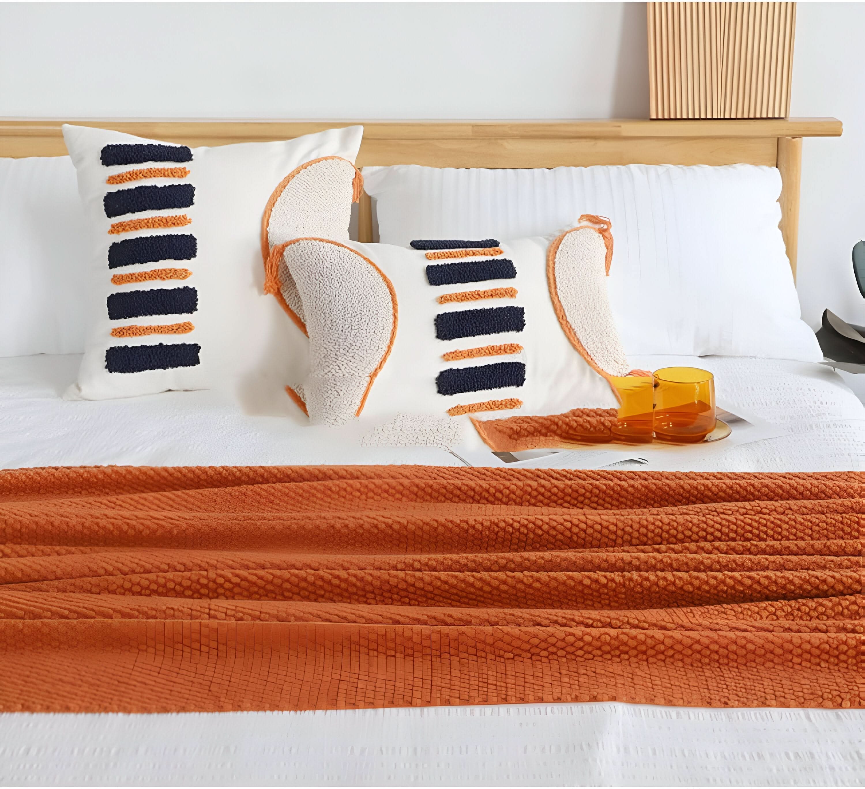 Cozy Fleece Knit Blanket with Soft Lining – Year-Round Comfort