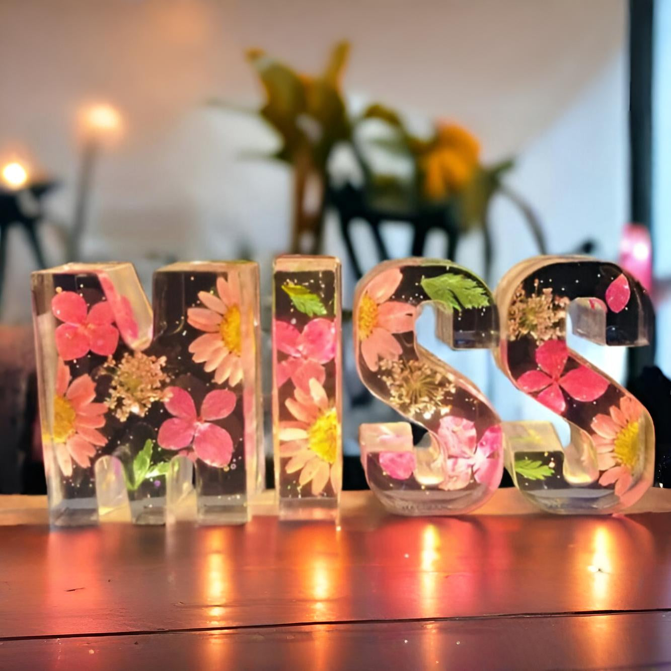 Custom Floral LED Letter Lamp for Cozy Spaces