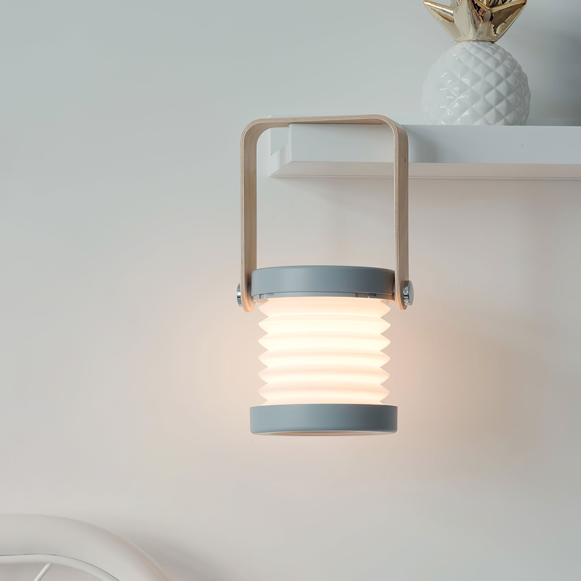 Lumosphere Honeycomb Portable Table Lamp for Warm Atmosphere