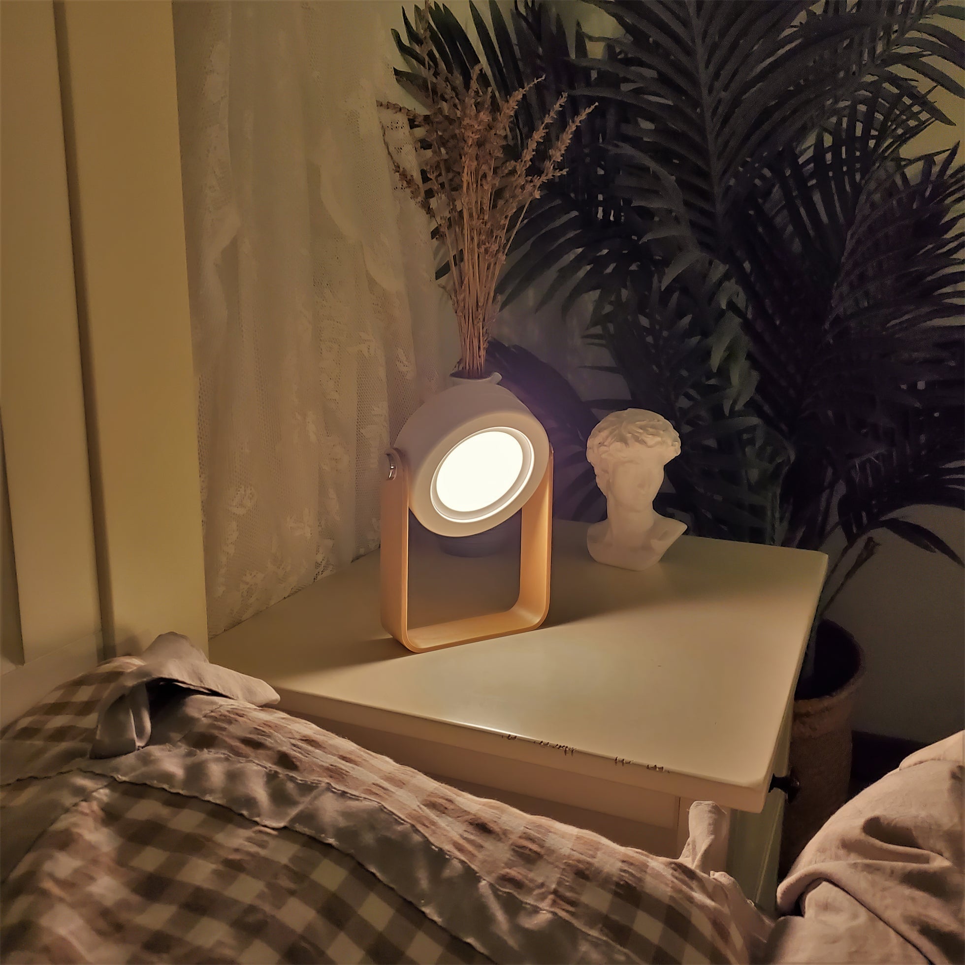 Lumosphere Honeycomb Portable Table Lamp for Warm Atmosphere