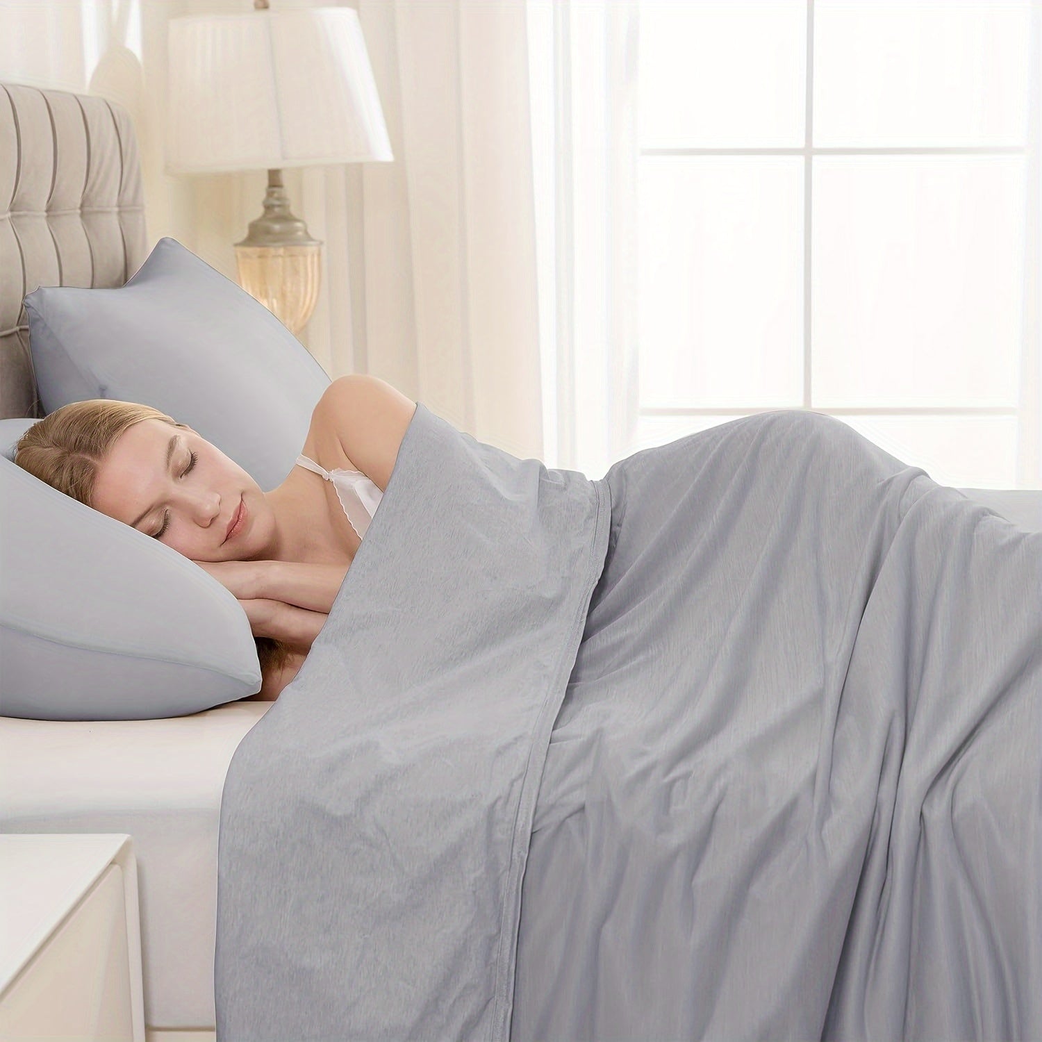 Cooling Blanket for Hot Sleepers – Lightweight and Breathable Fabric