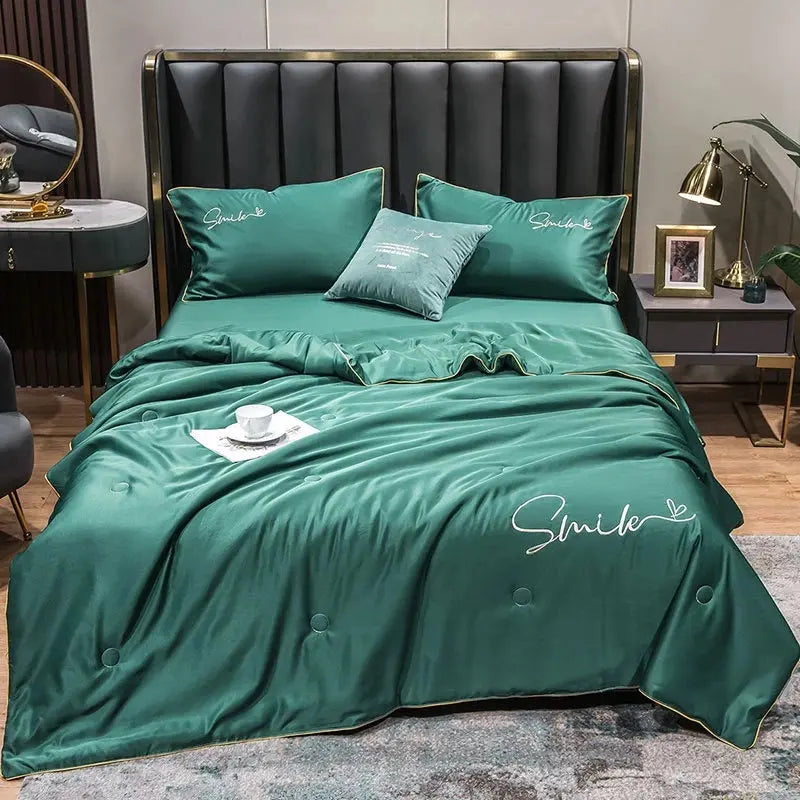 Summer Quilt Set - 100% Washed Silk with Elegant Embroidery - Lightweight Cooling for Warm Nights
