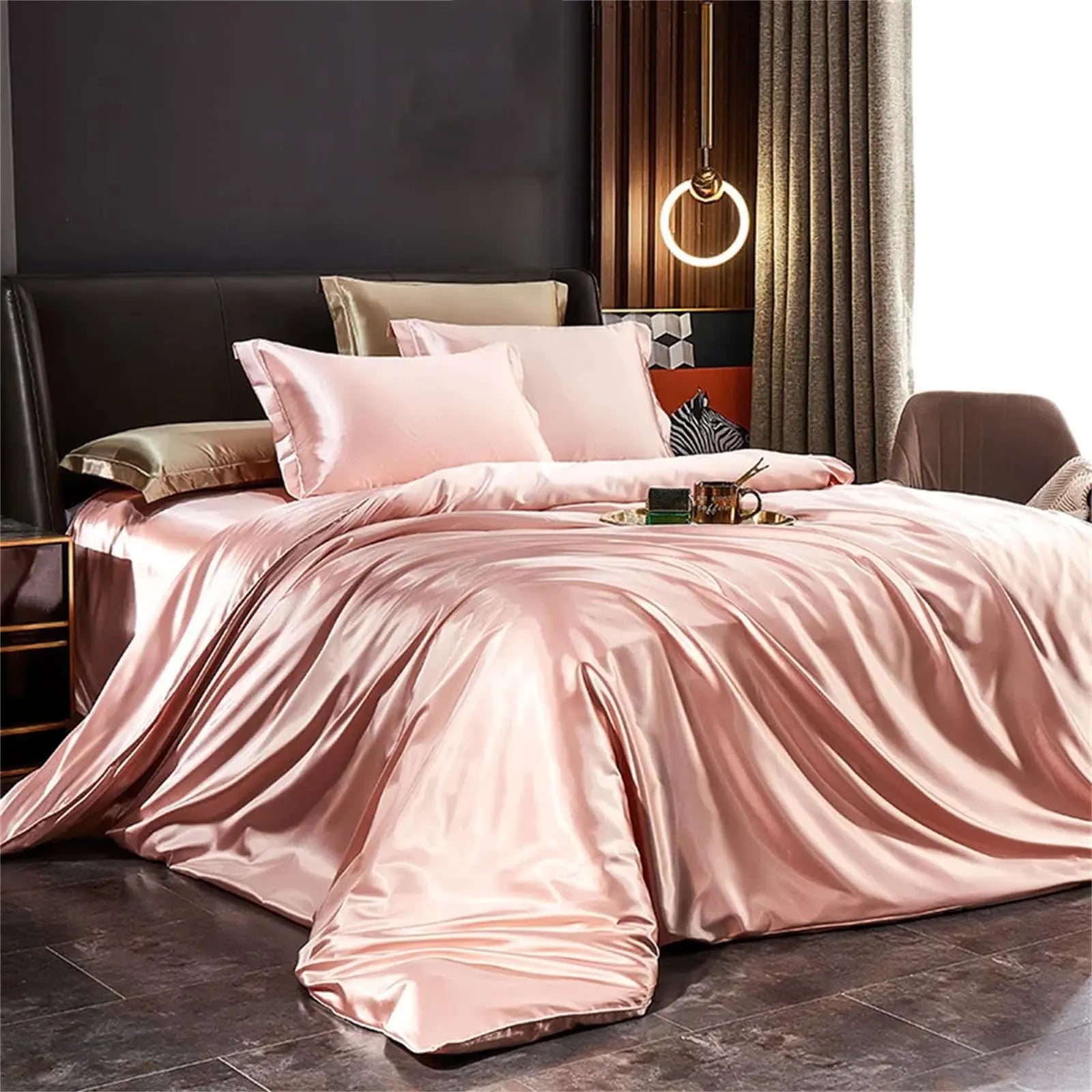 4-Piece Bedding Set with Mulberry Silk Duvet Covers and Pillowcases