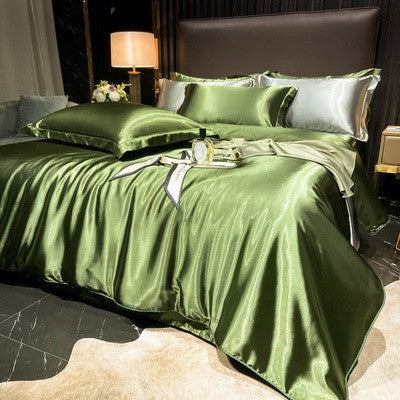 4-Piece Duvet Cover Set in Soft Silk Satin for Cozy Sleep