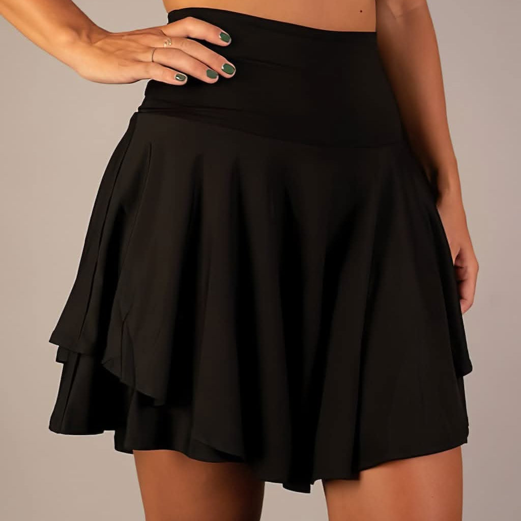 Athletic Chic Tennis Skirt for Women with Built-In Shorts
