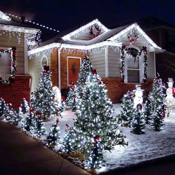 RadiantTwinkle Solar-Powered LED String Lights – 300 Bright LEDs