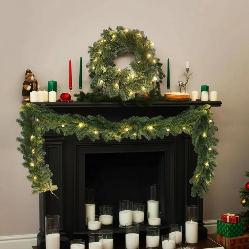 EverGlow LED Holiday Wreath for a Cozy Festive Atmosphere