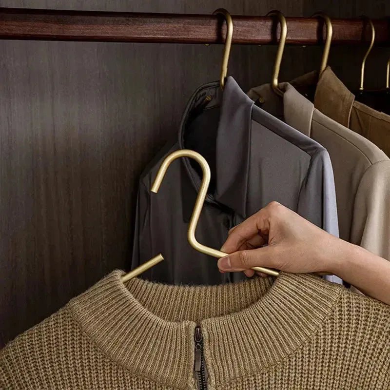 ChicSpace Gold and Silver Hanger Set for Organized Wardrobes