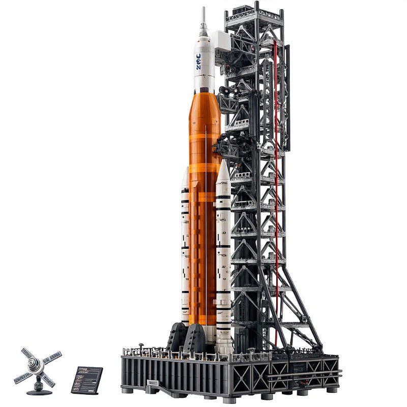 Galactic Explorer Rocket Assembly Set with Launch Platform
