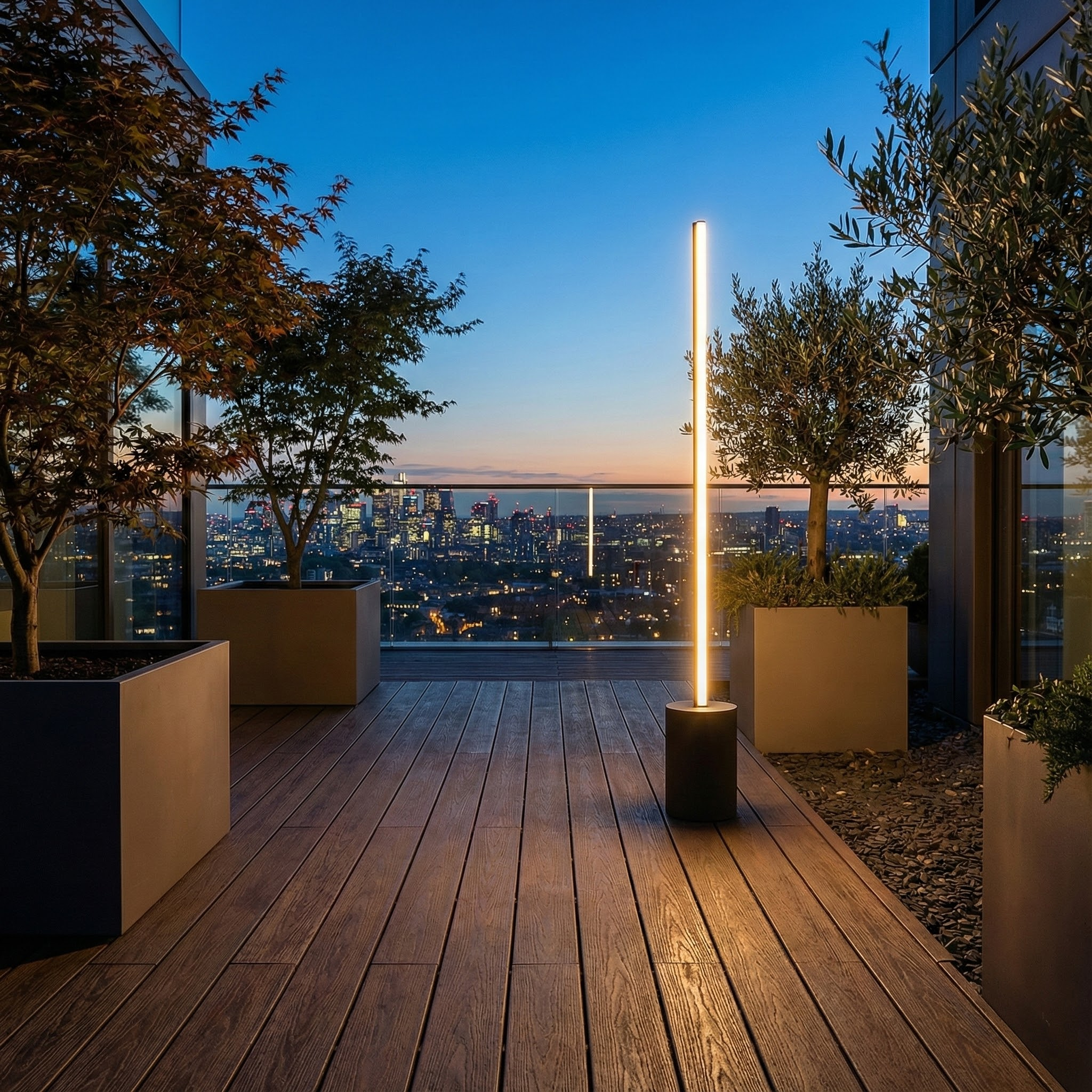 LuxeGlow | Sleek Outdoor Pathway Lighting Solution