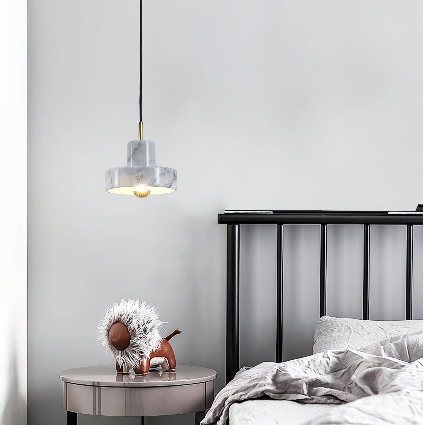 Elegance in Illumination: Marble Pendant Light for Chic Spaces