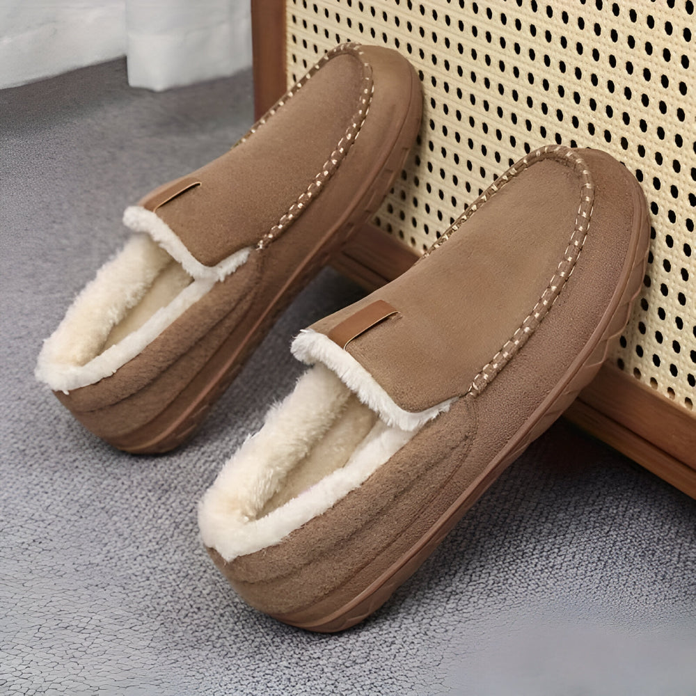 Cozy Slip-On Slippers for Men – Perfect for Home Relaxation