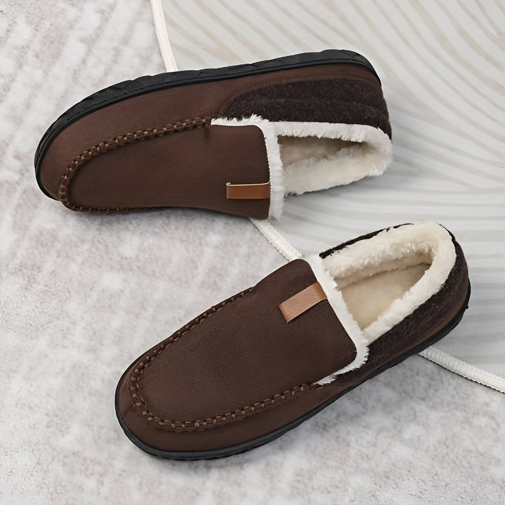 Cozy Slip-On Slippers for Men – Perfect for Home Relaxation