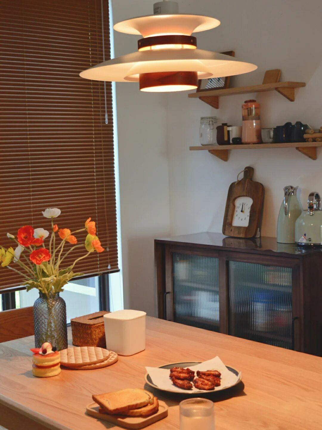 Luxe Pendant Light for a Cozy Atmosphere