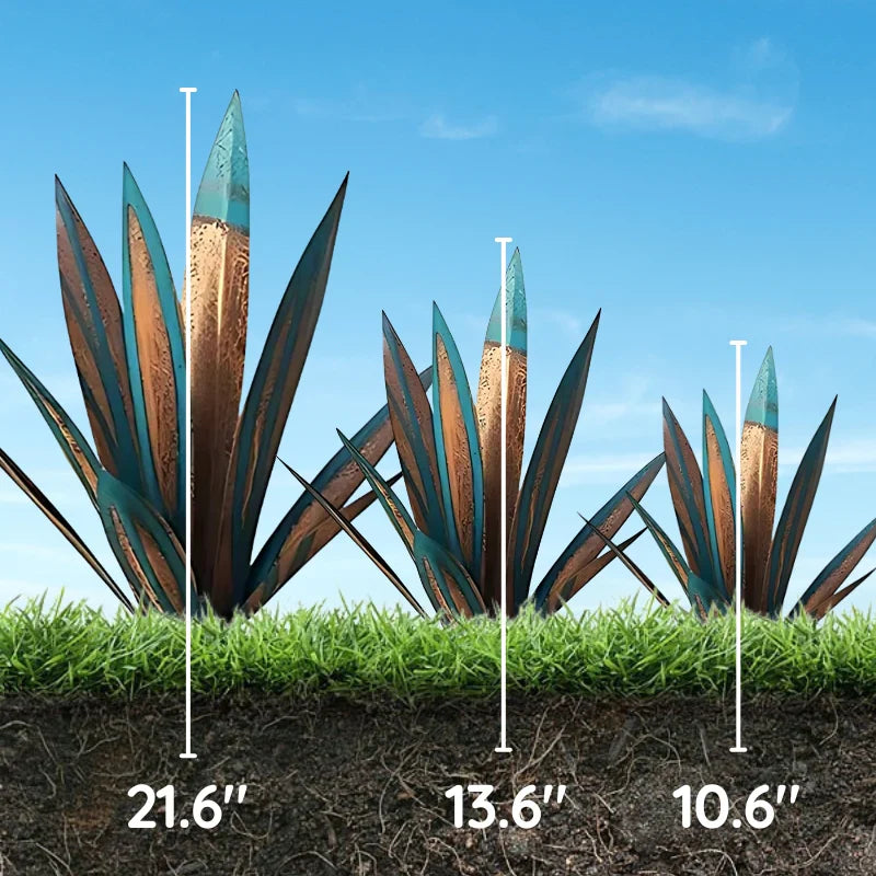 Rustic Metal Agave Plant for Indoor and Outdoor Decor