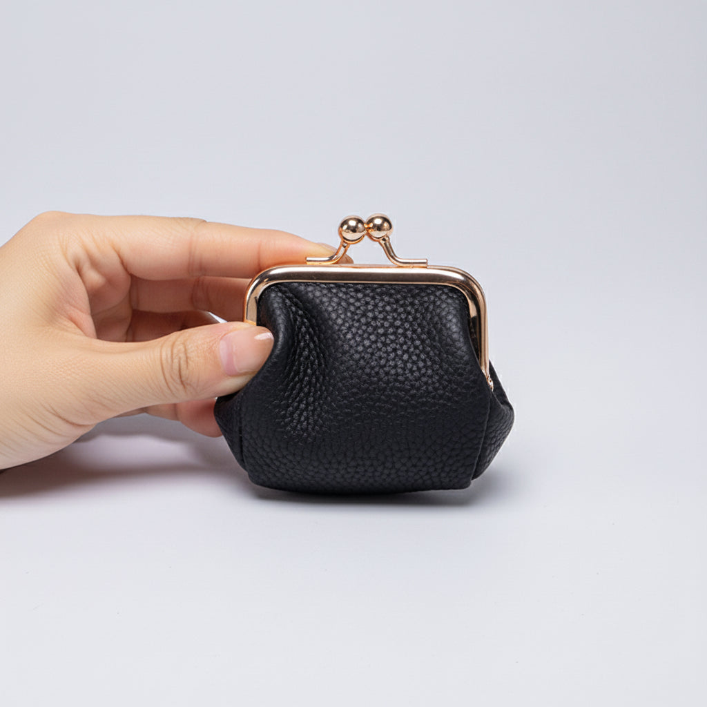 Chic Travel Jewelry Organizer in Premium Leather with Gold Closure