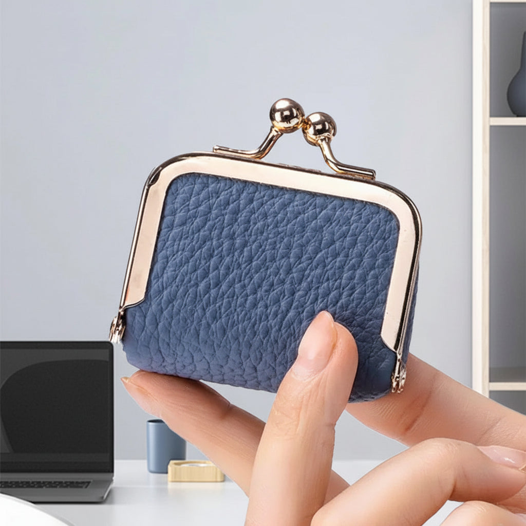 Chic Travel Jewelry Organizer in Premium Leather with Gold Closure