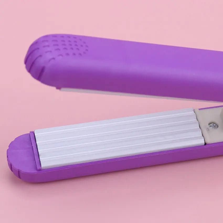 TravelEase Compact Curling Wand for Effortless Waves