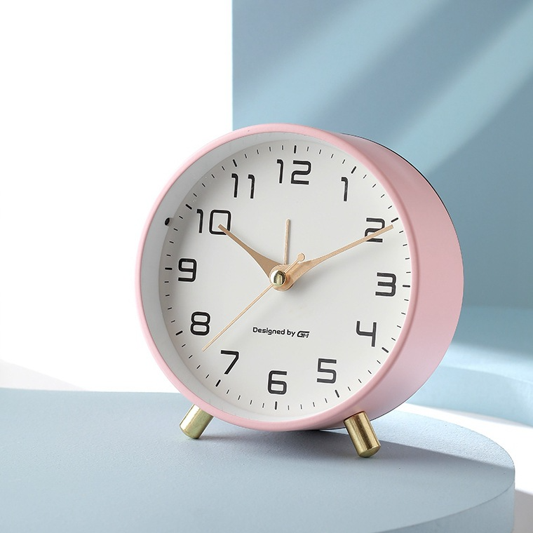 Scandinavian Style Table Clock with Silent Sweep Mechanism
