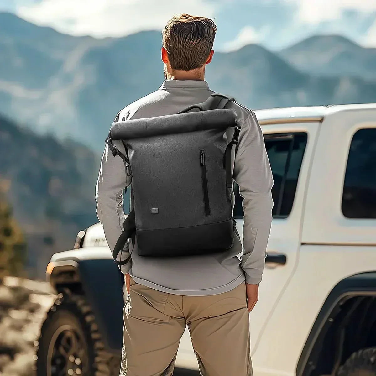 UrbanFlex Expandable Backpack with Charging Port for Adventures