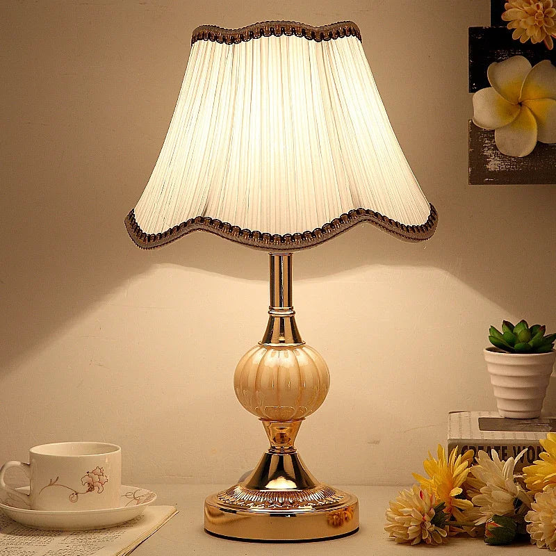 Timeless Elegance Table Lamp for Classic Interiors