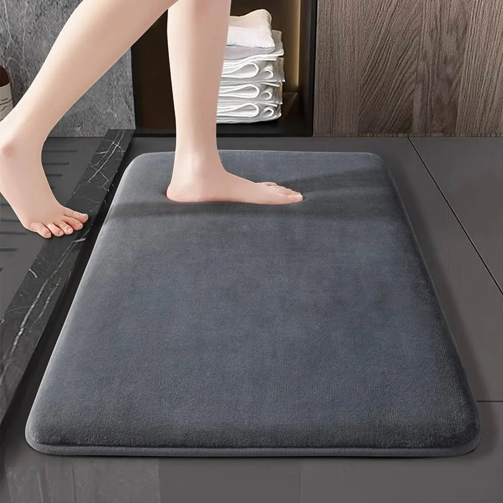 Soft Velvet Shower Mat – Ultra Absorbent and Non-Slip Bath Mat