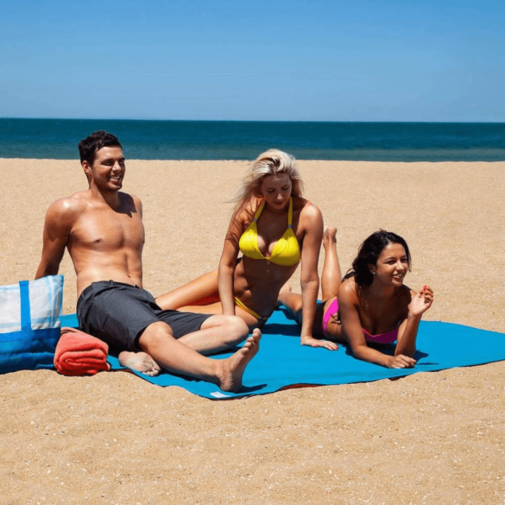 Portable Sand-Free Outdoor Mat for Beach Days and Picnics