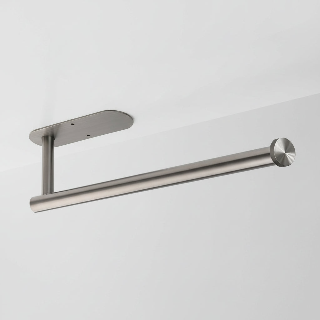 Space-Saving Under-Cabinet Paper Towel Holder in Black Steel