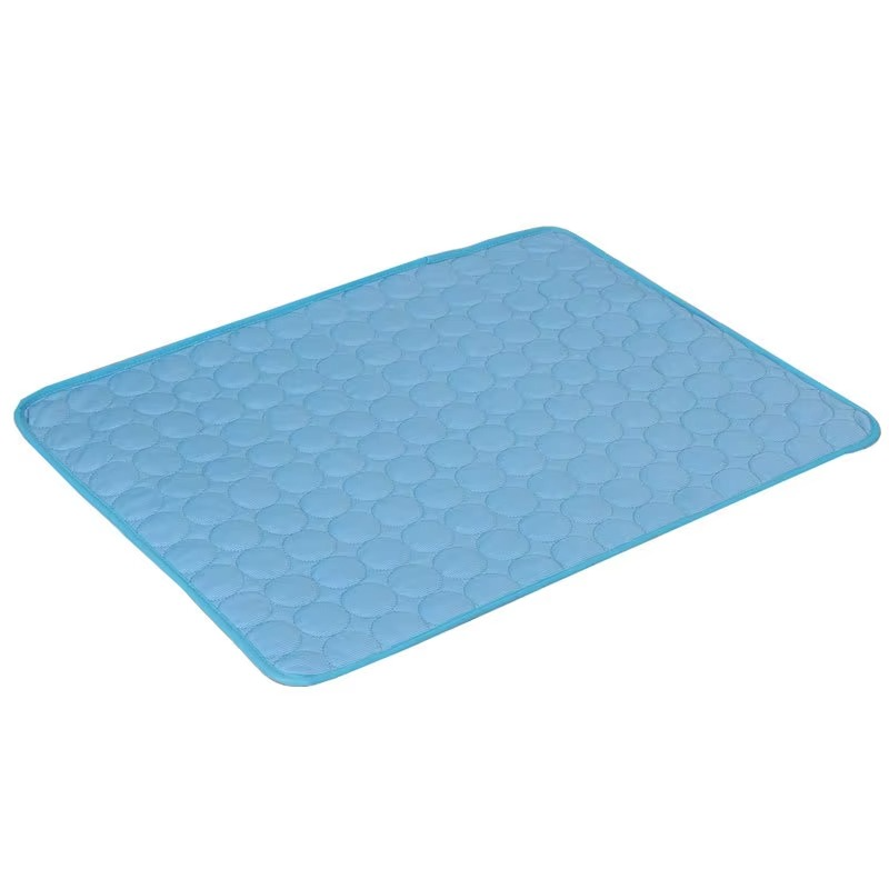 Extra-Large Dog Cooling Pad with Breathable Fabric for Summer Use
