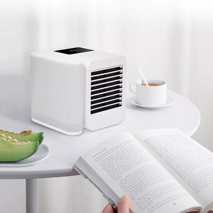 USB-Powered Mini Air Conditioner with 1000ml Tank and 99 Speed Settings