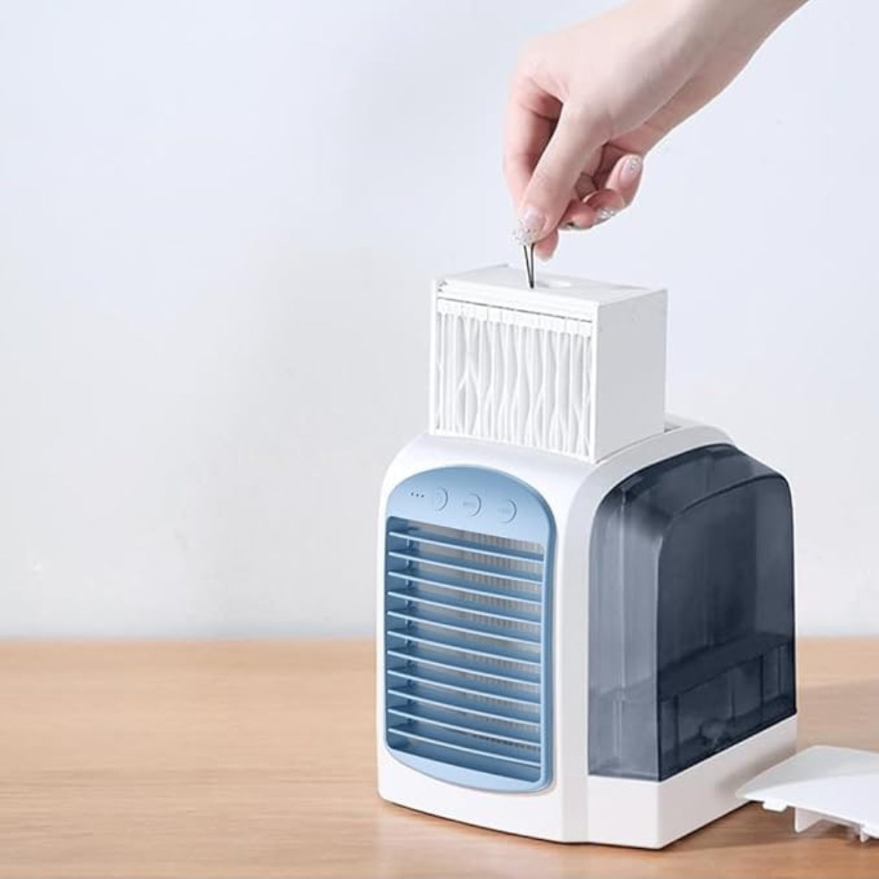 Compact Oscillating Fan Cooler for Quiet Personal Comfort